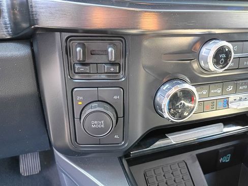 Used 2024 Ford F250 Lariat w/ Lariat Ultimate Package image 15