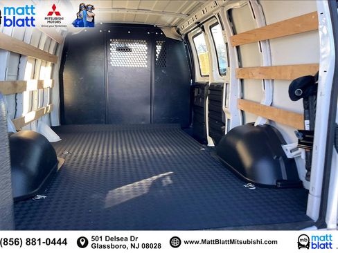 Used 2024 Chevrolet Express 2500 Work Van w/ Driver Convenience Package image 34