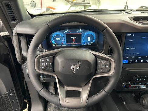 New 2026 Ford Bronco Badlands AWD/4WD image 15