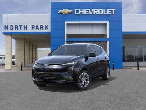 New 2027 Chevrolet Bolt LT w/ Comfort Package FWD image 8