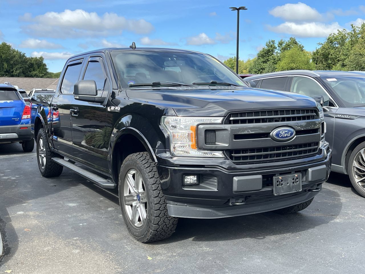 Used 2019 Ford F150 XLT w/ Equipment Group 302A Luxury AWD/4WD image 2