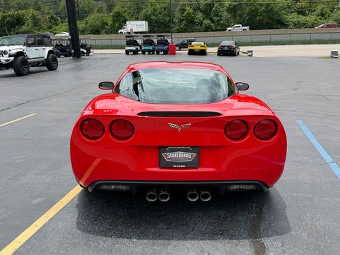 Used 2010 Chevrolet Corvette Grand Sport w/ Preferred Equipment Group RWD image 4