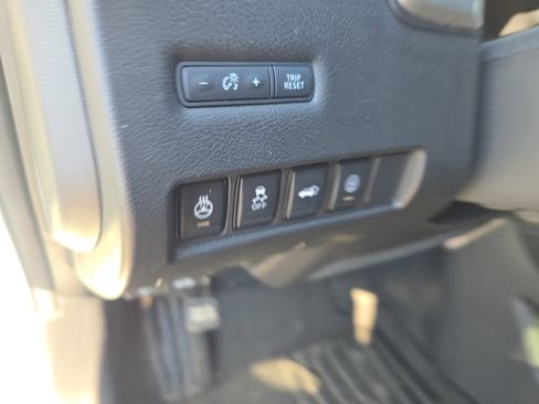 Used 2023 Nissan Murano SL image 24