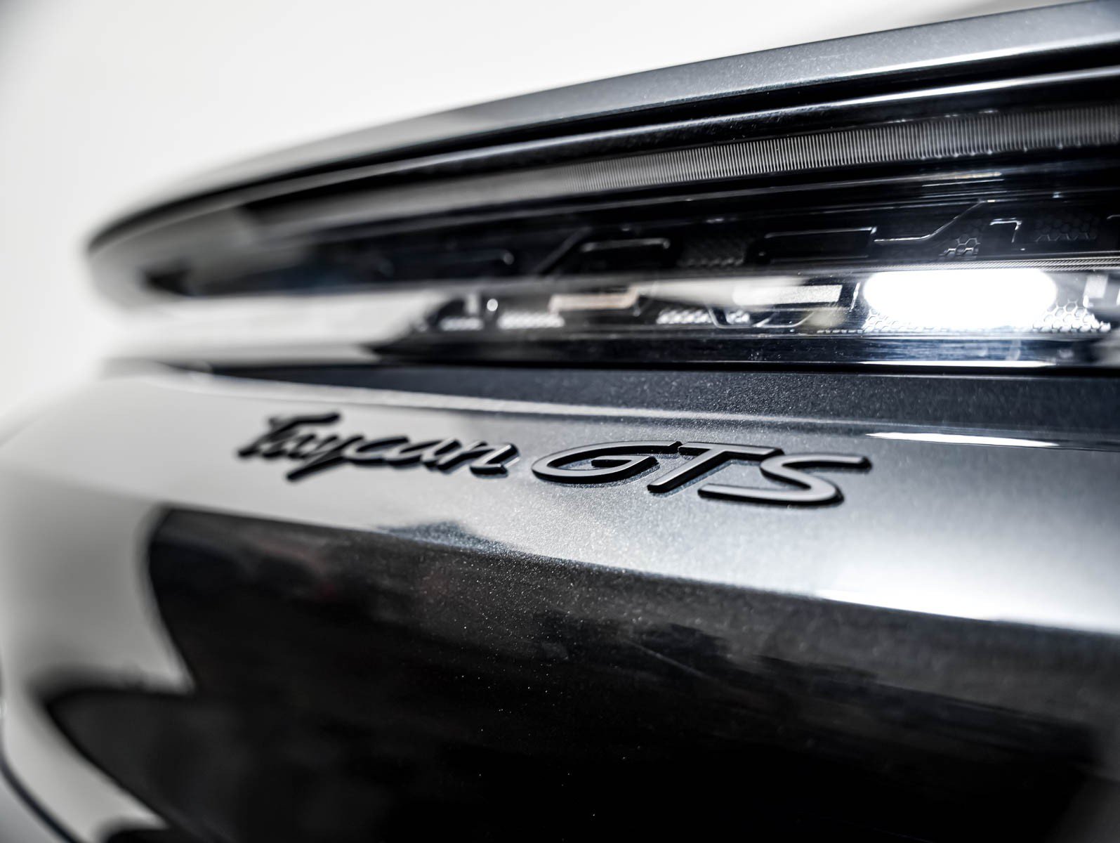 Certified 2023 Porsche Taycan GTS AWD/4WD image 32