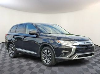 Used 2020 Mitsubishi Outlander ES AWD/4WD video 1