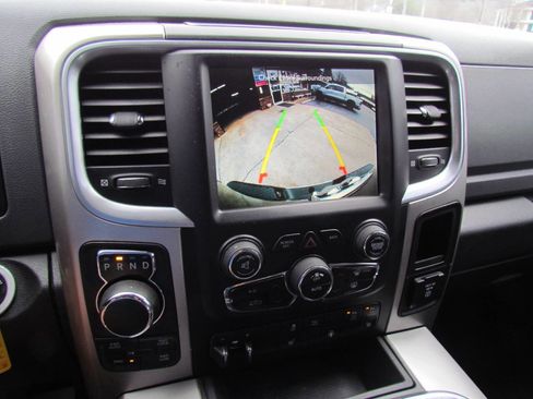 Used 2017 RAM 1500 Big Horn image 19