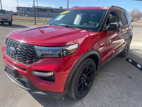 Used 2020 Ford Explorer ST w/ ST Street Pack image 7