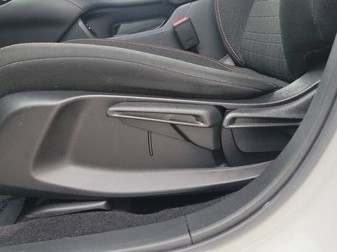 Used 2024 Honda HR-V Sport image 16