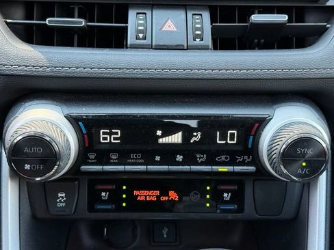 Used 2020 Toyota RAV4 Limited w/ Limited Grade Weather Package AWD/4WD image 23