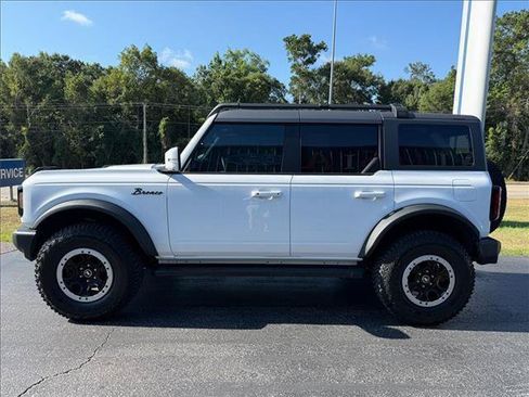 Used 2023 Ford Bronco Outer Banks w/ Sasquatch Package AWD/4WD image 40