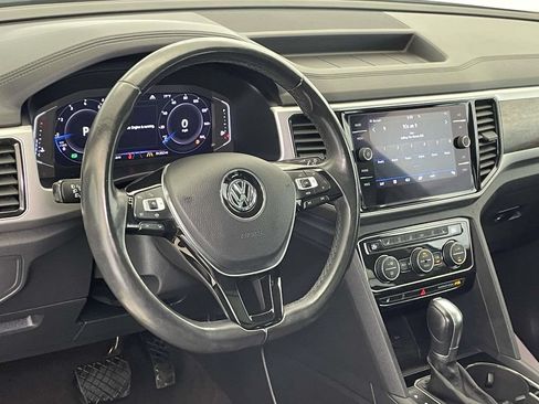 Used 2019 Volkswagen Atlas SEL Premium AWD/4WD image 4