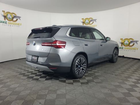 Certified 2025 BMW X3 xDrive30i w/ Premium Package image 7