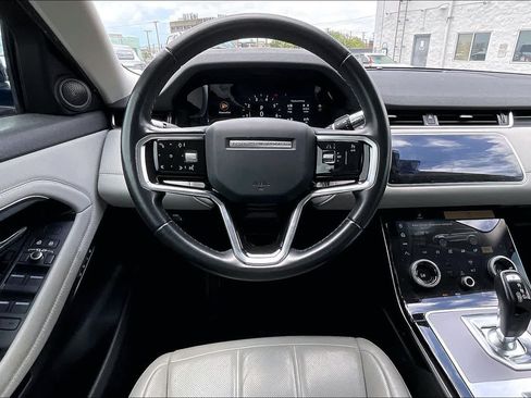 Used 2021 Land Rover Range Rover Evoque SE AWD/4WD image 13