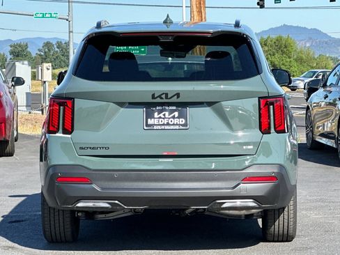 New 2026 Kia Sorento SX Prestige AWD/4WD image 5