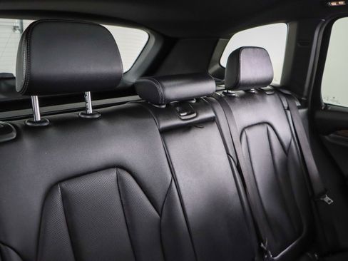 Used 2023 BMW X3 xDrive30i w/ Premium Essential Package AWD/4WD image 28