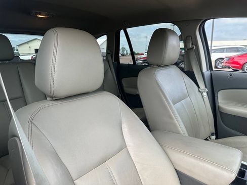 Used 2014 Ford Edge Limited FWD image 31