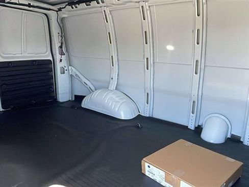 New 2025 Chevrolet Express 2500 w/ Driver Convenience Package image 9