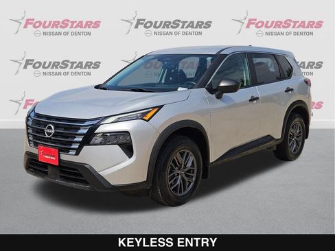 Used 2024 Nissan Rogue S FWD image 9