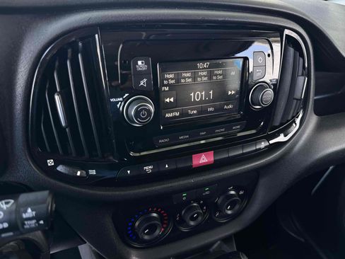 Used 2018 RAM ProMaster City Tradesman FWD image 16