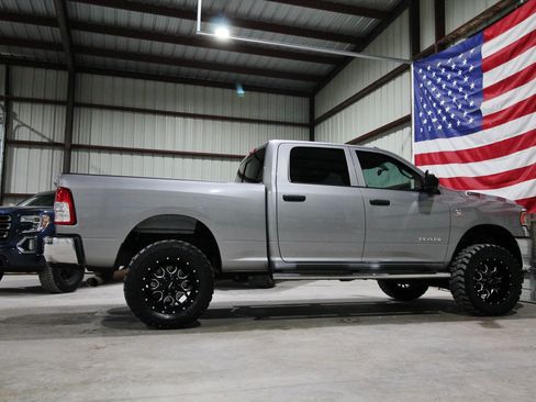 Used 2020 RAM 2500 Tradesman AWD/4WD image 13