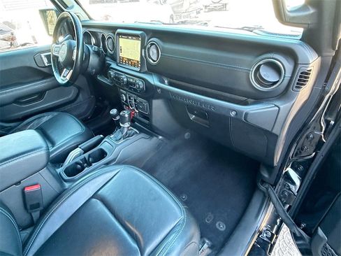 Used 2022 Jeep Wrangler Unlimited Rubicon 4xe image 33