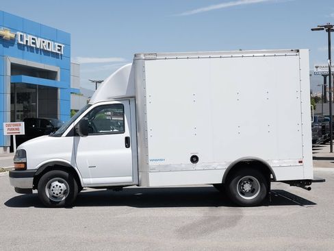 Used 2024 Chevrolet Express 3500 w/ Power Convenience Package RWD image 7