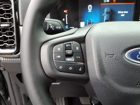 New 2025 Ford Ranger XLT w/ Equipment Group 301A High image 16