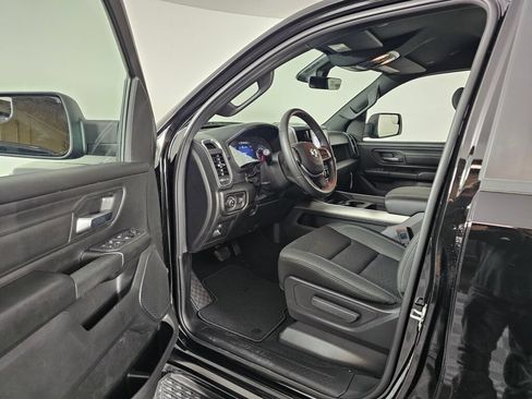 New 2026 RAM 1500 Express AWD/4WD image 22