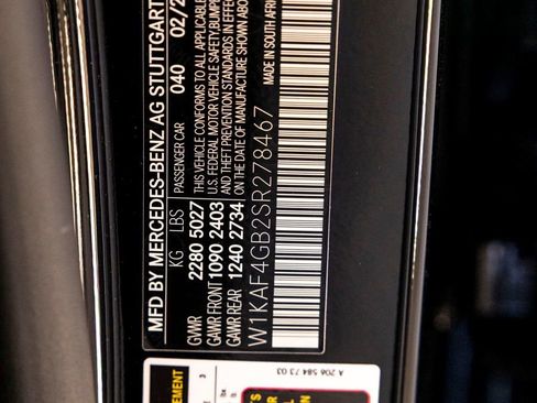 Used 2025 Mercedes-Benz C 300 Sedan image 31