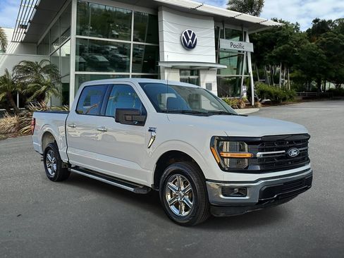 Used 2025 Ford F150 XLT w/ Equipment Group 301A Standard RWD image 3