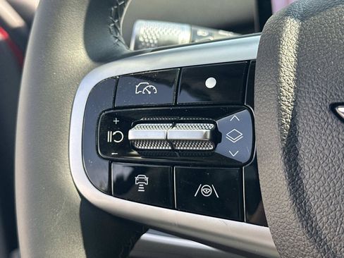New 2026 Genesis GV70 2.5T AWD/4WD image 19