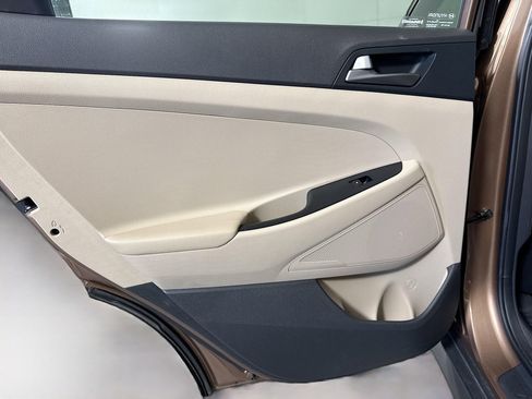 Used 2016 Hyundai Tucson Sport image 26