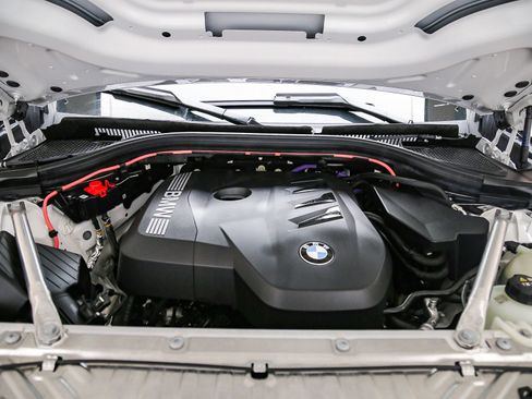 Used 2026 BMW X3 xDrive30i w/ Premium Package AWD/4WD image 28