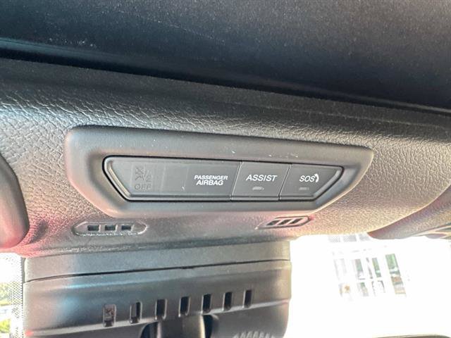 Used 2019 Jeep Wrangler Unlimited Sahara w/ Quick Order Package 24M Moab AWD/4WD image 15