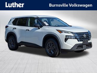 Used 2024 Nissan Rogue S AWD/4WD video 1