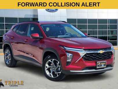 Used 2025 Chevrolet Trax LT