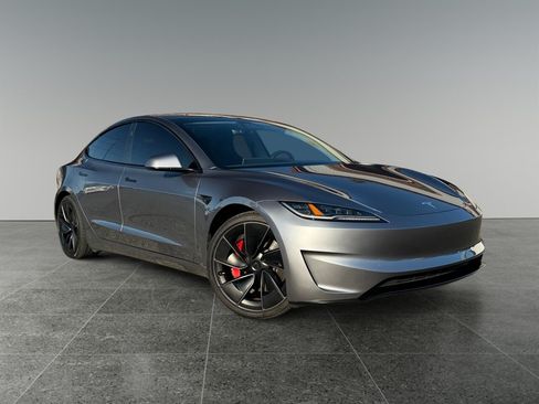 Used 2025 Tesla Model 3 Performance AWD/4WD image 24