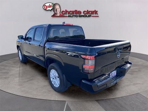 Certified 2023 Nissan Frontier SV w/ Technology Package image 4