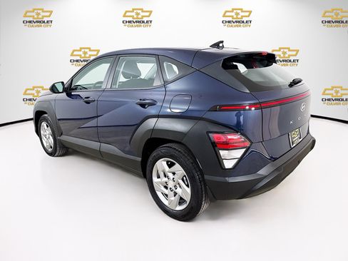 Used 2025 Hyundai Kona SE image 5
