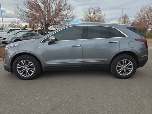 Used 2021 Cadillac XT5 Premium Luxury image 3
