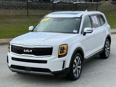 Used 2022 Kia Telluride EX w/ EX Premium Package image 13