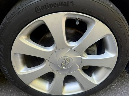 Used 2013 Hyundai Elantra Limited FWD image 28