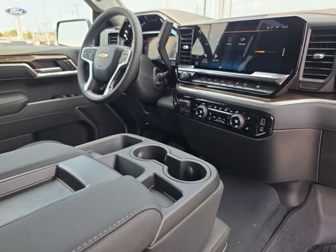 New 2026 Chevrolet Silverado 1500 LT w/ All Star Edition Plus AWD/4WD image 16