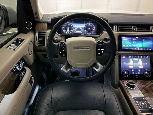 Used 2019 Land Rover Range Rover HSE image 30