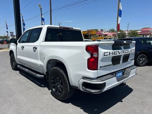 Used 2022 Chevrolet Silverado 1500 Custom w/ Rally Edition RWD image 5