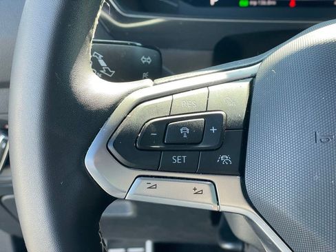 Certified 2023 Volkswagen Tiguan SEL R-Line AWD/4WD image 18