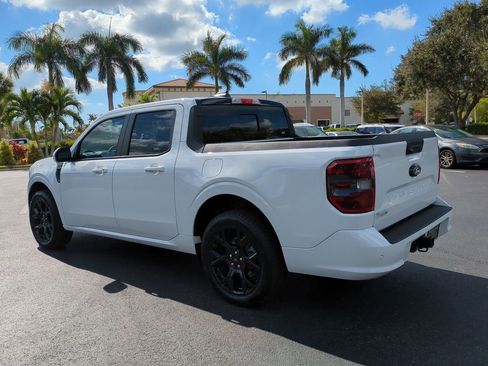 New 2025 Ford Maverick Lobo image 6