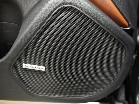 Used 2018 Subaru Outback 2.5i Touring w/ Popular Package #3 image 15