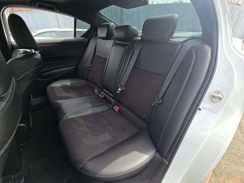 Used 2018 Acura ILX FWD image 5