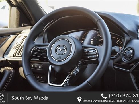 New 2026 MAZDA CX-90 Plug-In Hybrid w/ Premium Plus image 17